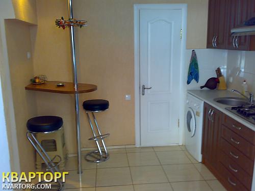 Rent out 1-room apartment. Одесса, дерибасовская — photo 5