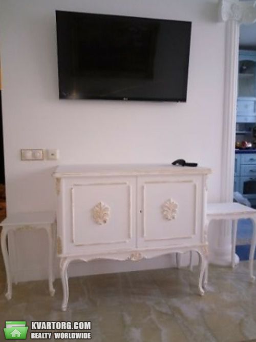 Rent out 2-room apartment. Киев,  Большая Васильковская — photo 4