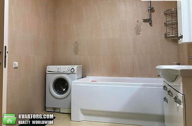 Rent out 2-room apartment. Киев,  Белорусская — photo 6