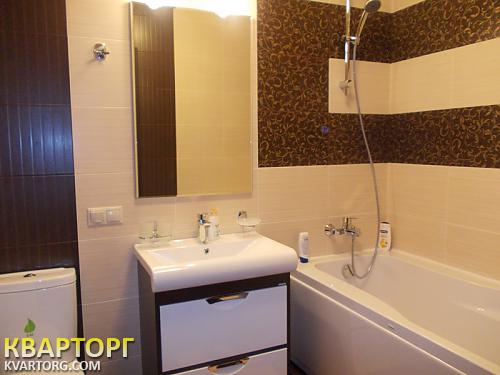 Rent out 3-room apartment. Киев, Урловская ул. — photo 8