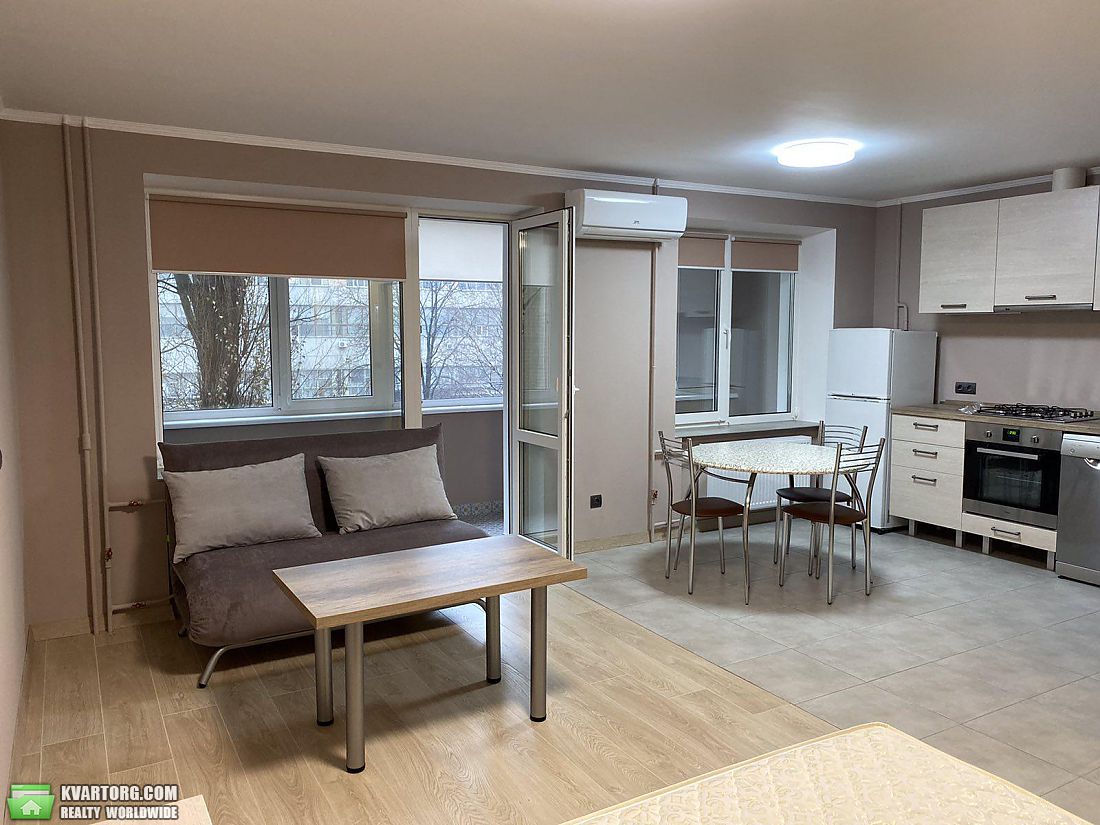 Rent out 1-room apartment. Киев,  Московская — photo 3
