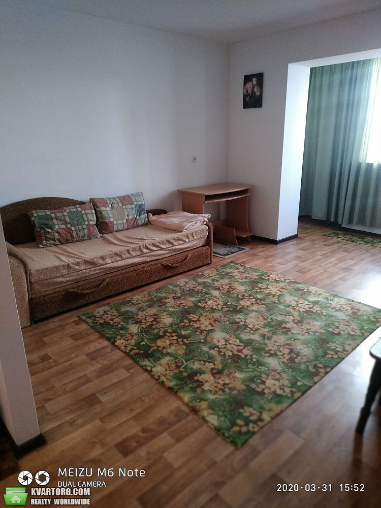 Rent out 1-room apartment. Киев,  Стуса — photo 4