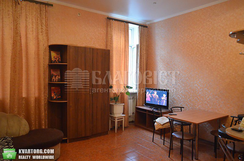 Sell 2-room apartment. Киев,  Богдана Хмельницкого — photo 2