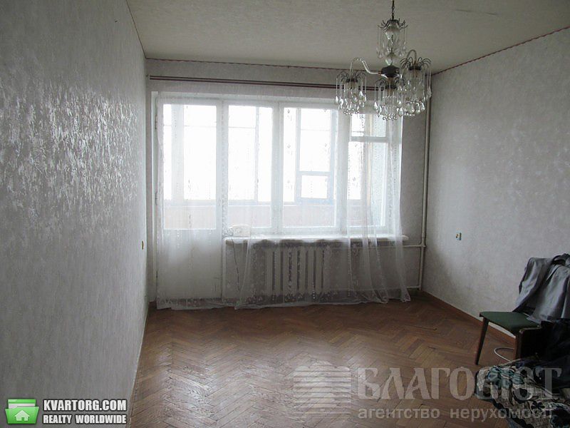 Sell 3-room apartment. Киев,  Виноградный пер — photo 1