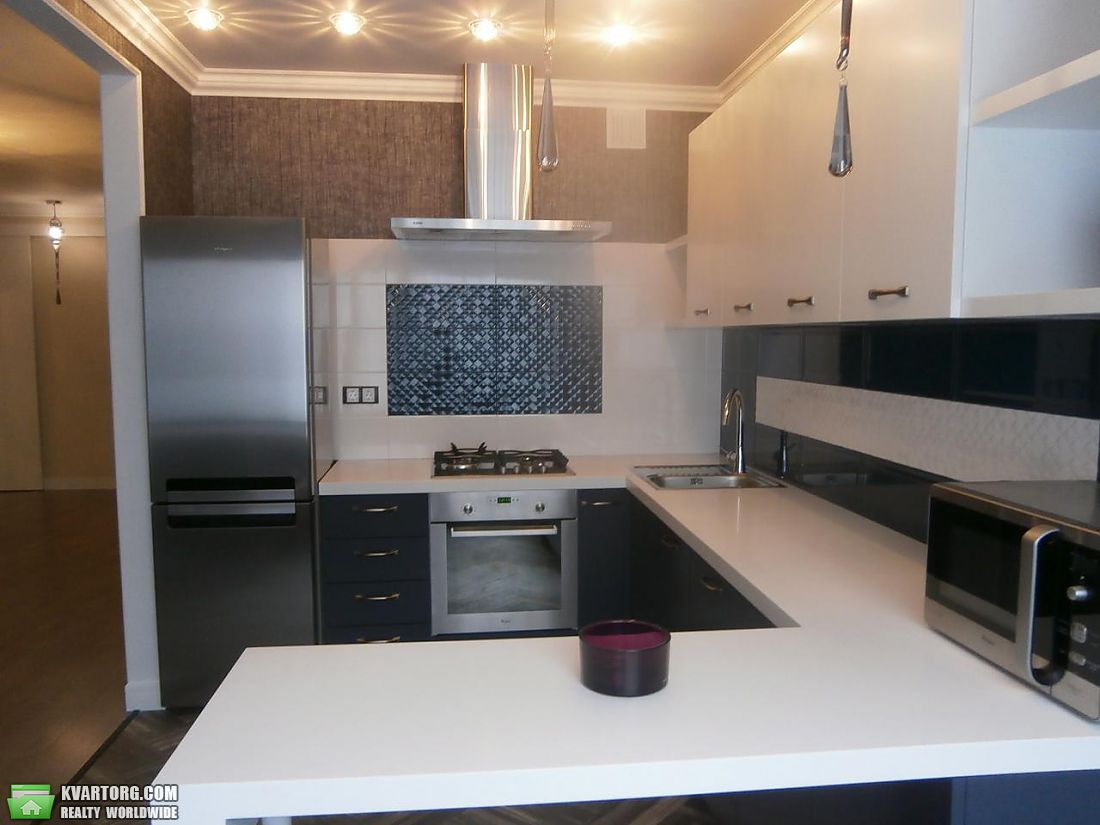 Rent out 3-room apartment. Киев,  Барбюса — photo 6