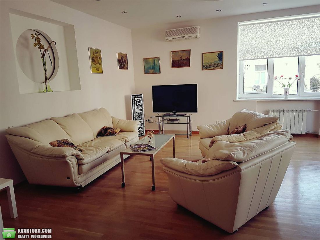 Rent out 3-room apartment. Киев,  Ярославов Вал — photo 3