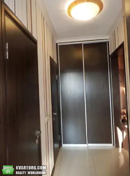 Sell 3-room apartment. Киев,  Урловская — photo 10