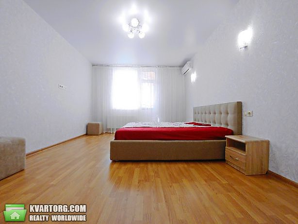 Rent out 1-room apartment. Киев,  Ломоносова — photo 4