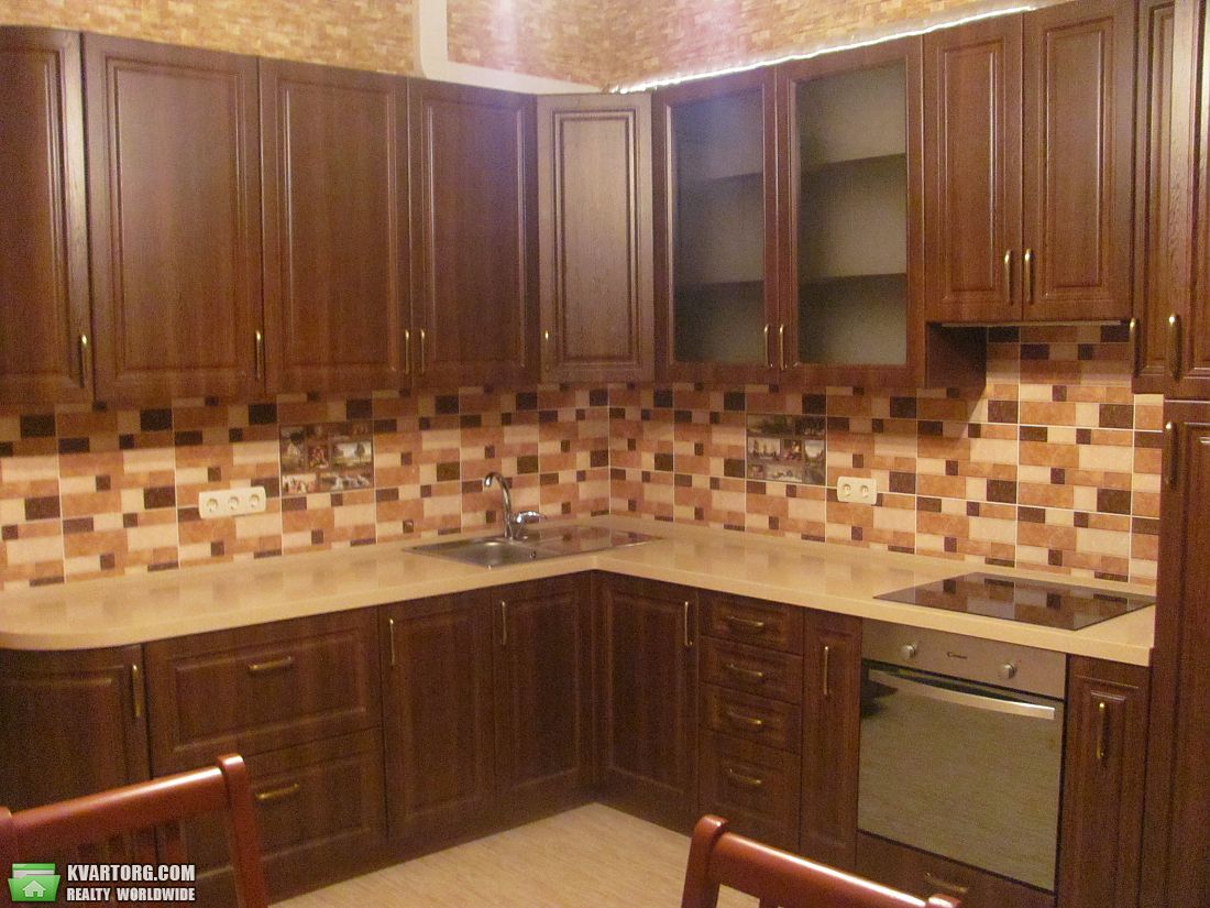 Rent out 2-room apartment. Киев,  Гетьмана — photo 1