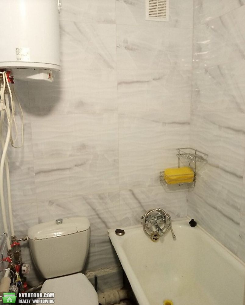 Rent out 1-room apartment. Киев,  Дегтяревская — photo 7