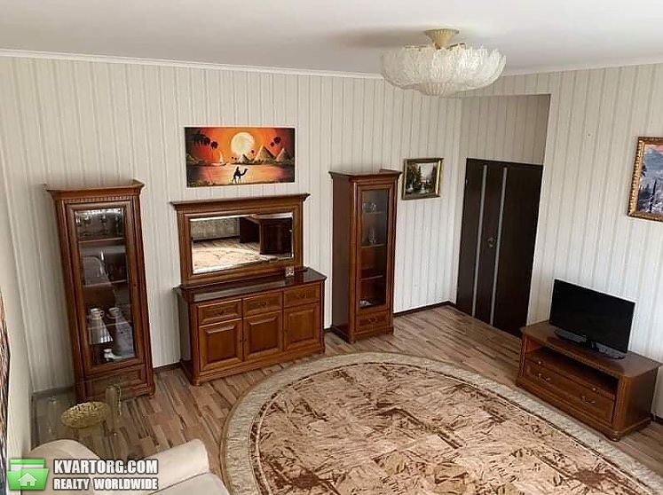 Rent out 2-room apartment. Львов,  Черновола — photo 5