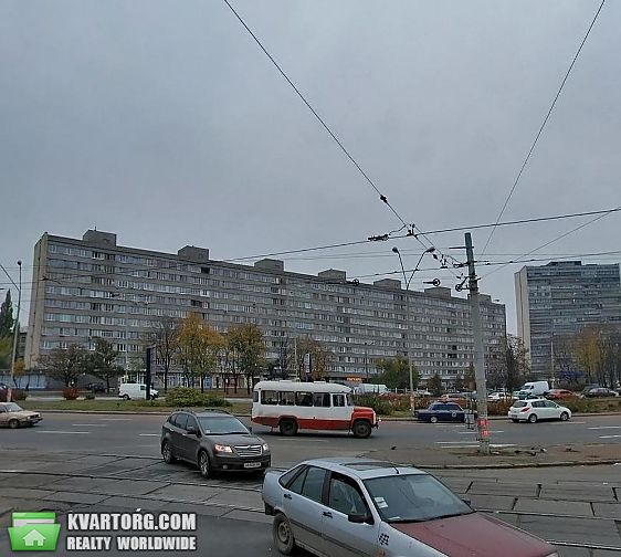 Sell 2-room apartment. Киев,  Харьковское шоссе — photo 2