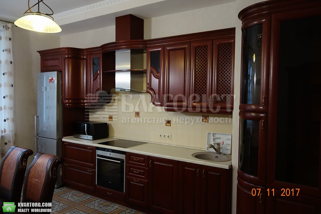 Rent out 2-room apartment. Киев,  Старонаводницкая — photo 7