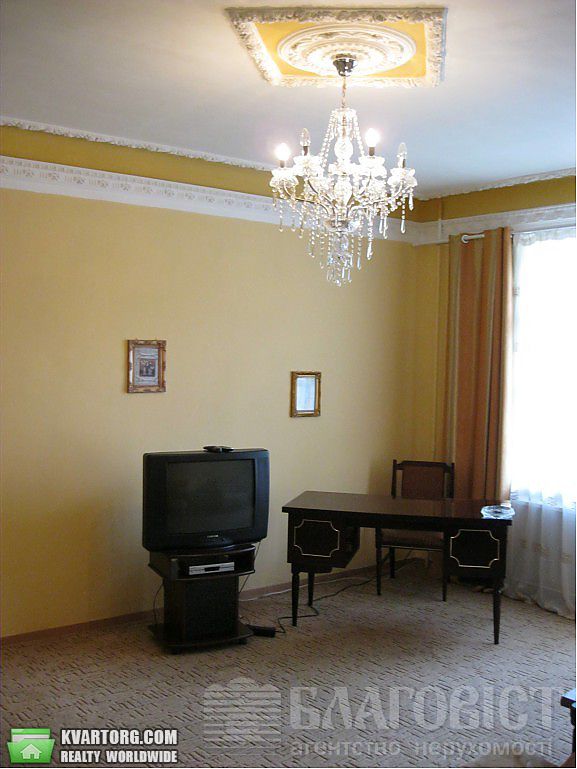 Sell 2-room apartment. Киев, Госпитальный пер — photo 5