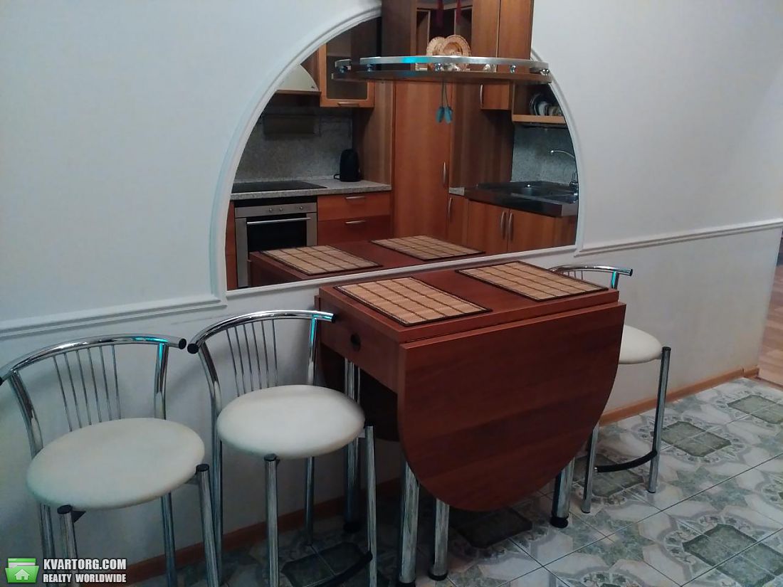 Rent out 2-room apartment. Киев,  Леси Украинки бул — photo 7
