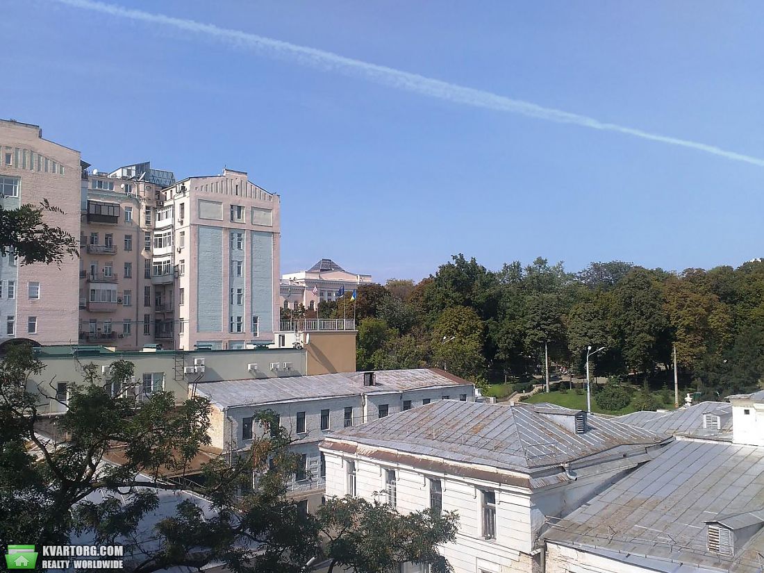 Rent out 4-room apartment. Киев,  Антоновича — photo 10