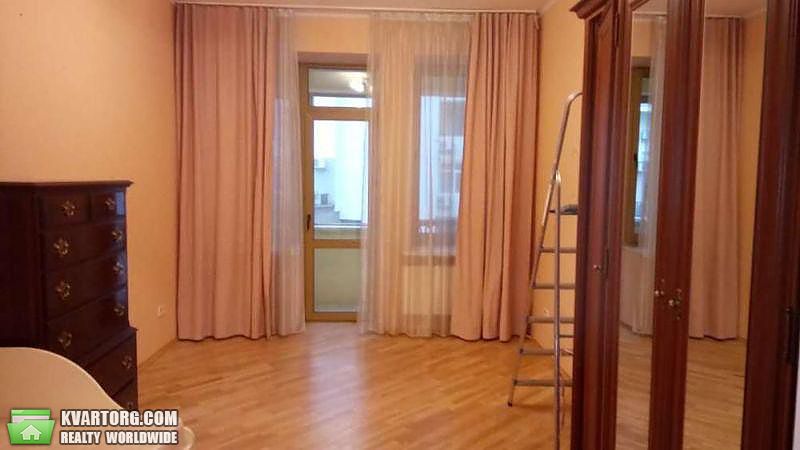 Rent out 3-room apartment. Киев,  Дмитриевская — photo 2