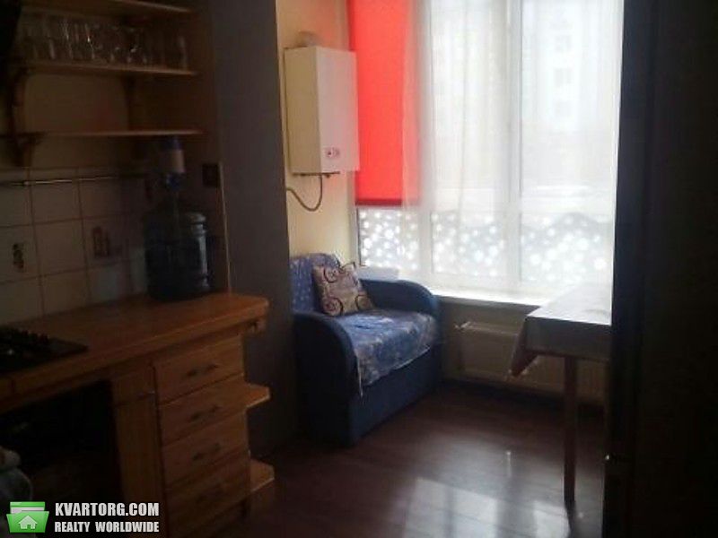Sell 1-room apartment. Киев,  Волынская — photo 3