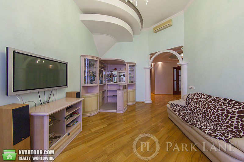 Sell 4-room apartment. Киев,  Саперно-Слободская — photo 1