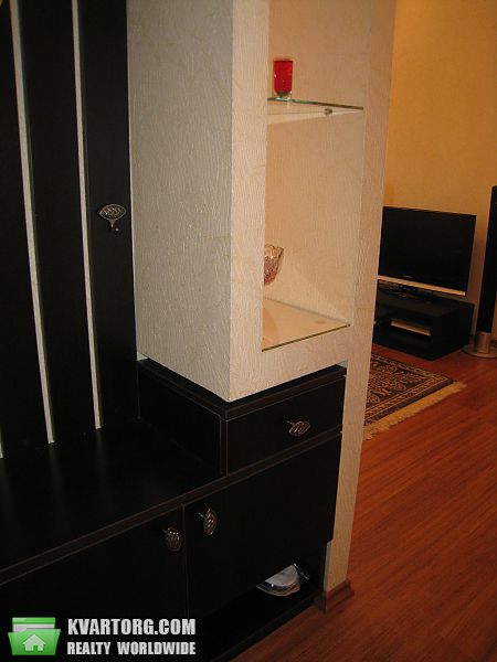 Rent out 2-room apartment. Киев,  Шота Руставели — photo 10