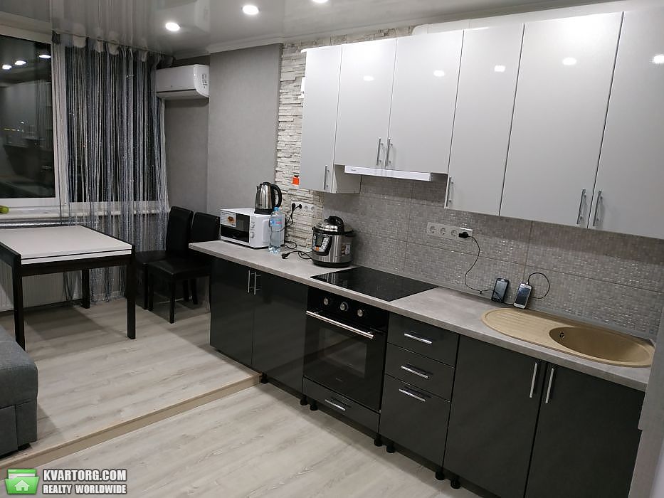 Rent out 1-room apartment. Киев,  Крушельницкой — photo 7