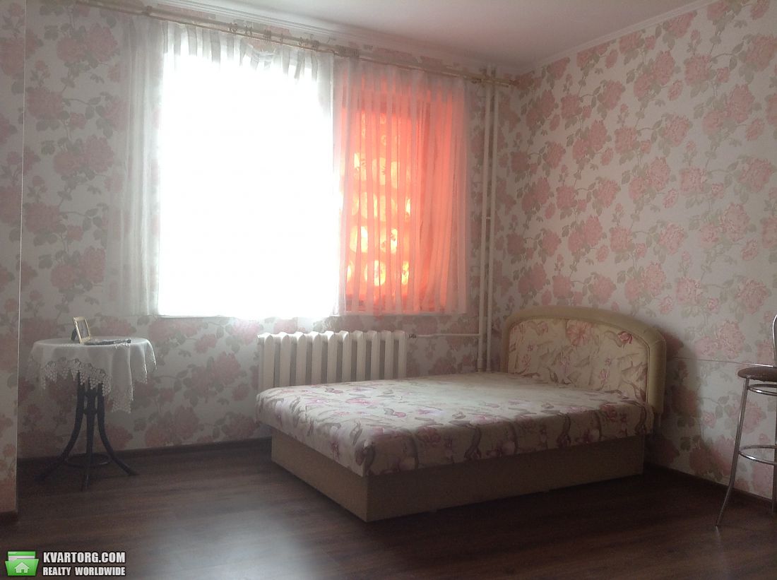 Sell 2-room apartment. Киев,  Бажана — photo 3