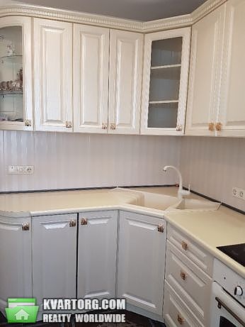 Rent out 1-room apartment. Киев,  Милославская — photo 1