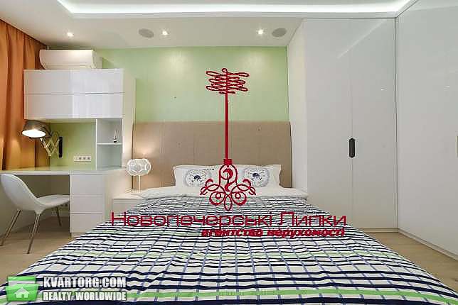 Sell 4-room apartment. Киев,  Драгомирова — photo 2