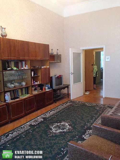 Sell 3-room apartment. Киев,  Владимирская — photo 1