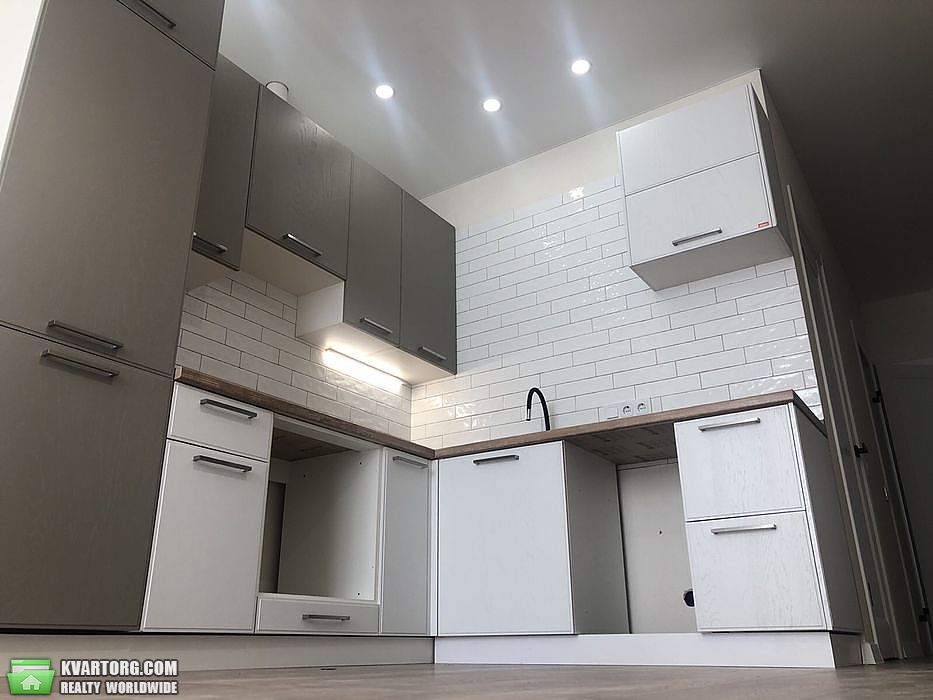 Sell 1-room apartment. Киев,  Каховская — photo 1