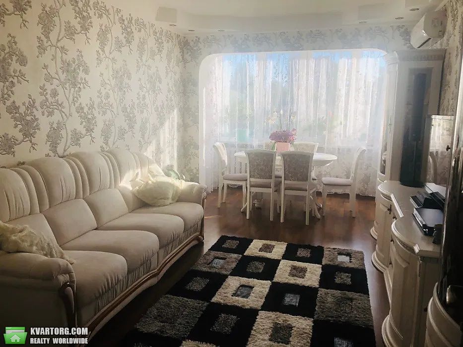 Sell 2-room apartment. Киев, Преображенская — photo 1