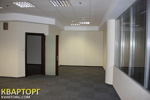 Rent out office. Киев, Жилянская — photo 2