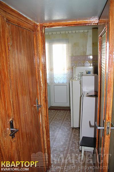 Sell 1-room apartment. Киев, ул. Маршала Тимошенко — photo 2