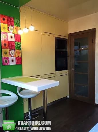 Rent out 2-room apartment. Киев, Урицкого — photo 1