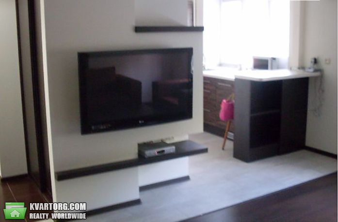Rent out 2-room apartment. Киев, проспект победы — photo 3