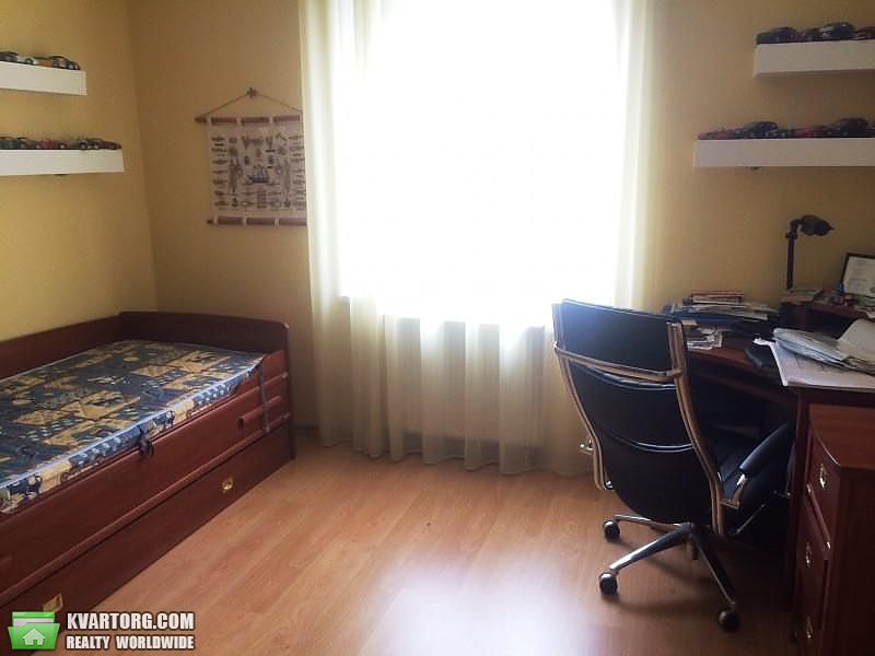 Rent out 3-room apartment. Киев,  Чаадаева — photo 6