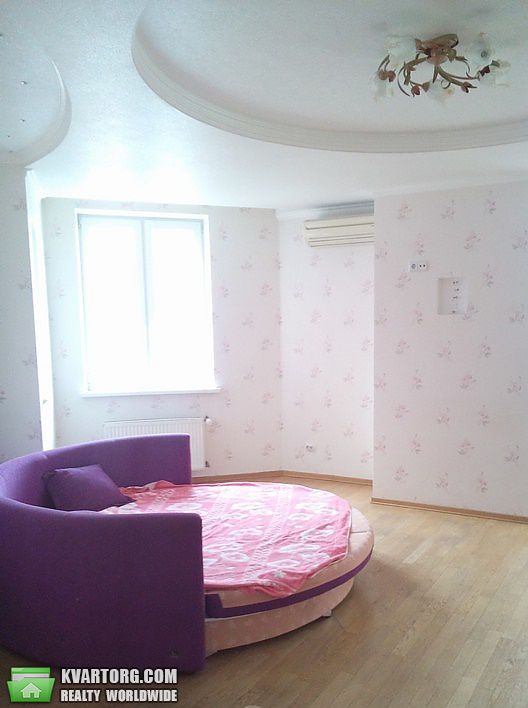 Sell 4-room apartment. Киев, Раисы Окипной — photo 2