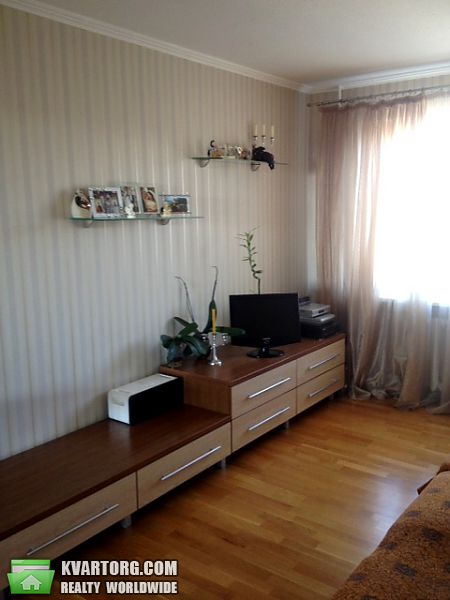 Sell 3-room apartment. Киев,  Приречная — photo 9