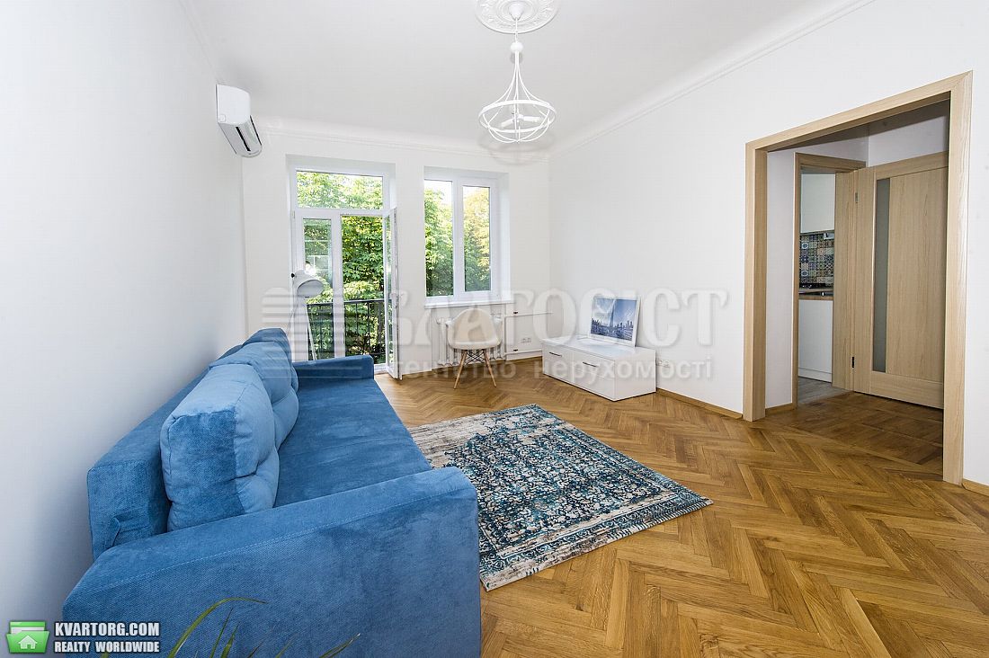 Rent out 1-room apartment. Киев,  Печерский спуск — photo 3