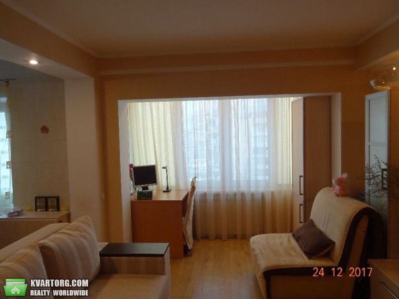Sell 1-room apartment. Киев,  Гайдай — photo 2