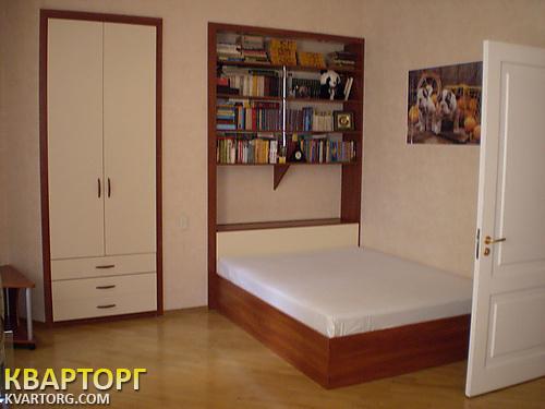 Sell 3-room apartment. Киев,  Урловская — photo 2