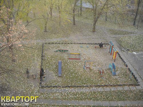 Rent out 2-room apartment. Киев,  Дарницкий бул — photo 8