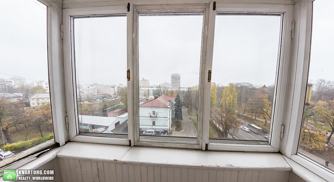 Rent out 3-room apartment. Киев, ул Грушевского — photo 8