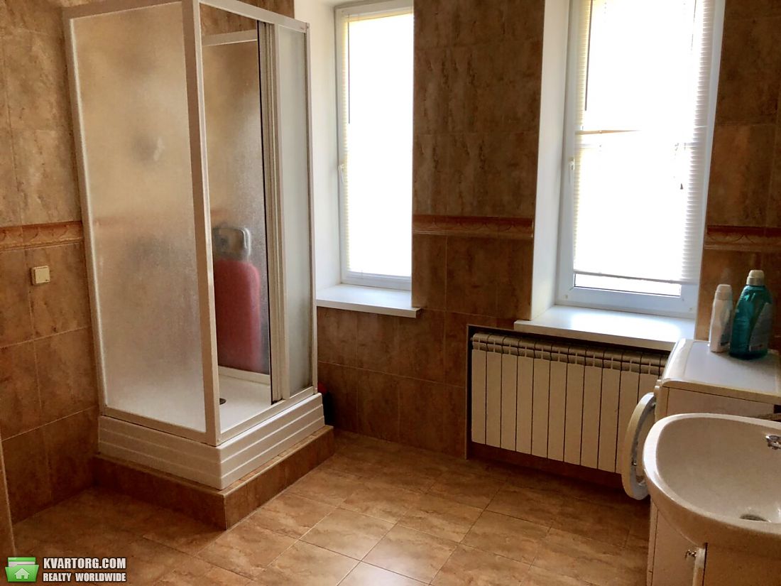 Rent out 2-room apartment. Киев,  Шелковичная — photo 6