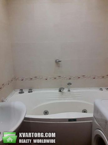 Rent out 2-room apartment. Киев,  Бажана — photo 6