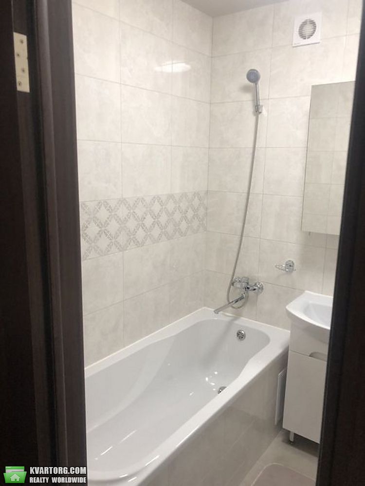 Rent out 1-room apartment. Днепропетровск,  Мира пр — photo 6