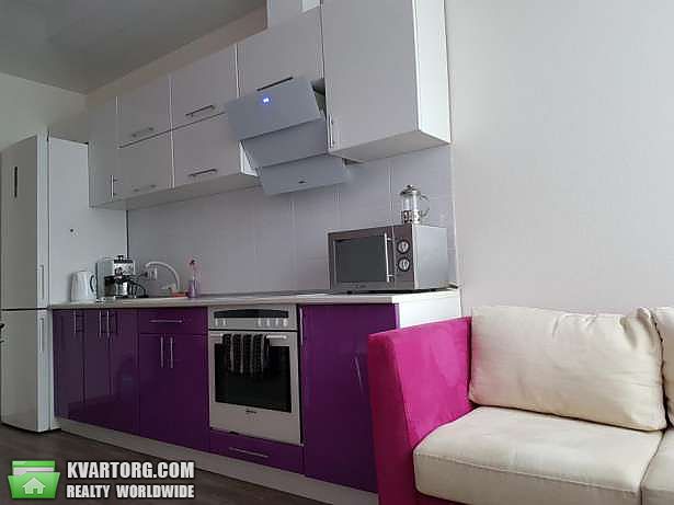 Rent out 1-room apartment. Киев,  Светлая — photo 2