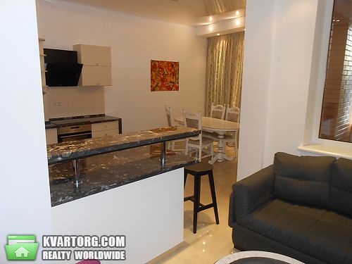 Rent out 2-room apartment. Киев, Леси Украинки бул — photo 9