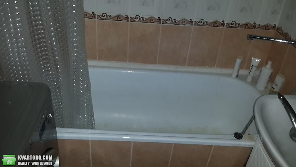Sell 2-room apartment. Киев,  Радунская — photo 4