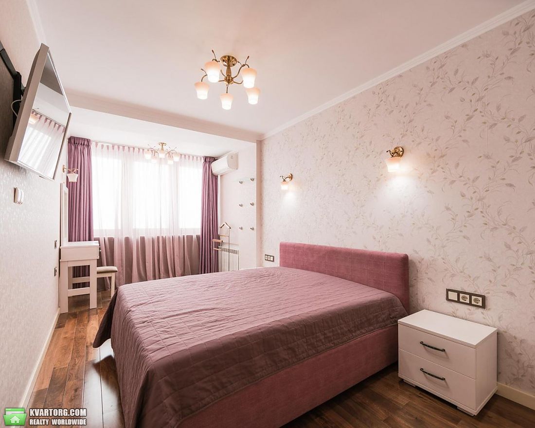 Rent out 3-room apartment. Киев,  Ирининская — photo 6